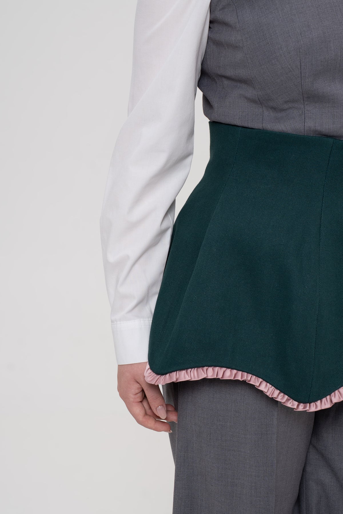 PEPLUM GREEN