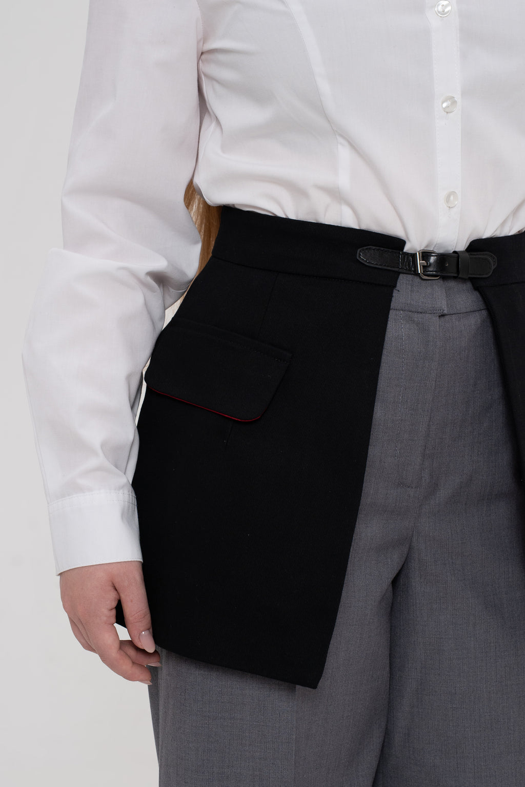 PEPLUM BLACK